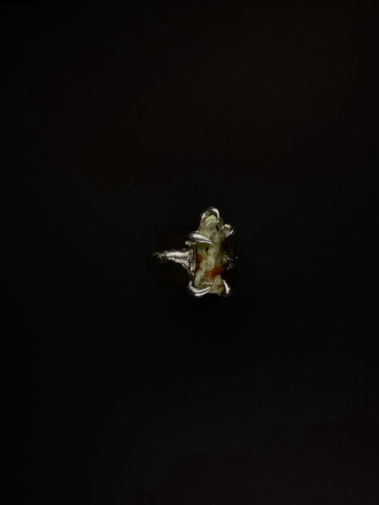 Spiky Garnierite statement ring – handmade soft solder jewelry in fairycore style