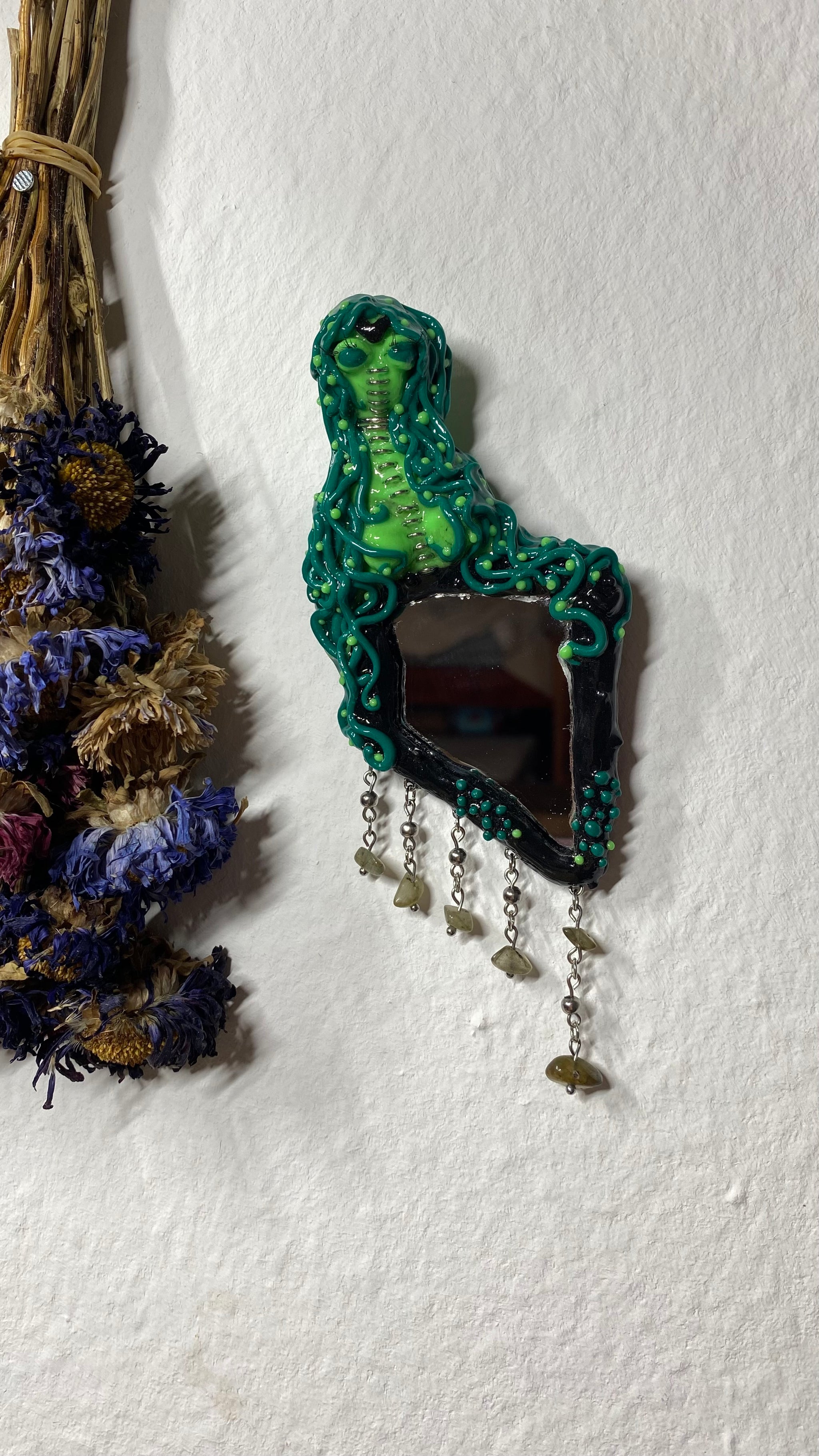 video of different angles and details of alien siren mirror